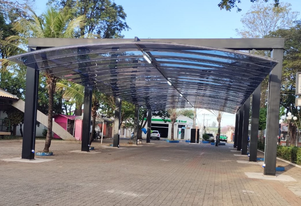 Concluídas obras no pátio de eventos da Praça Central